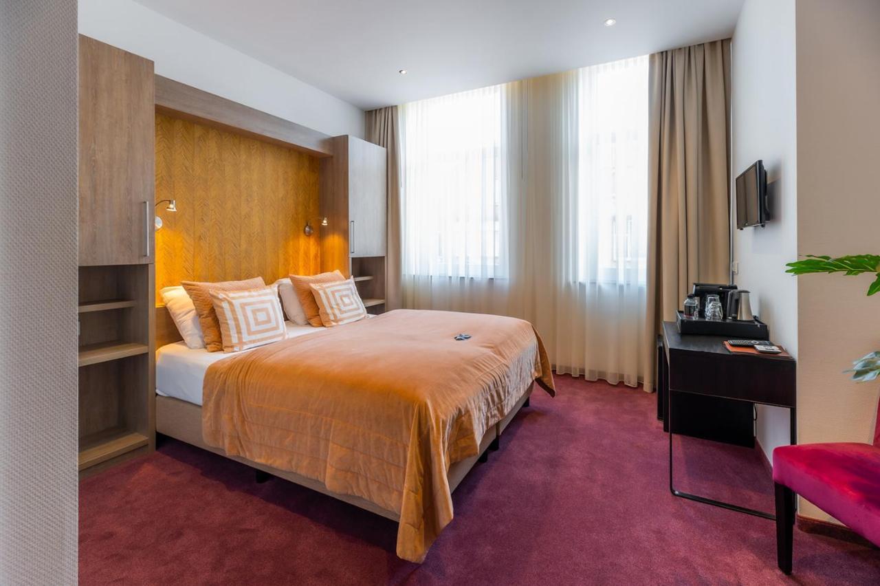 Hotel Bru Bruinisse Exteriér fotografie